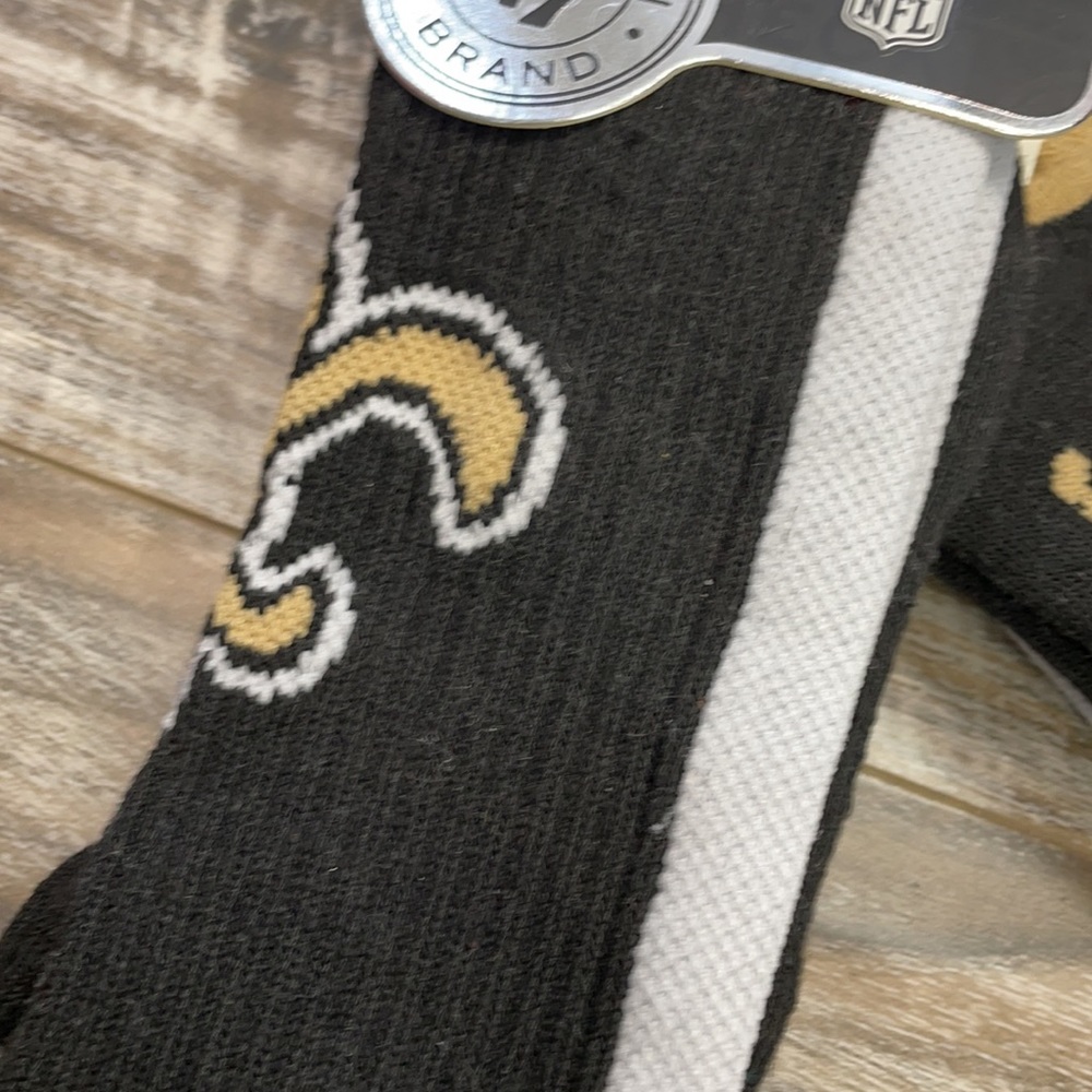 Saints Socks - Picture 2 of 6
